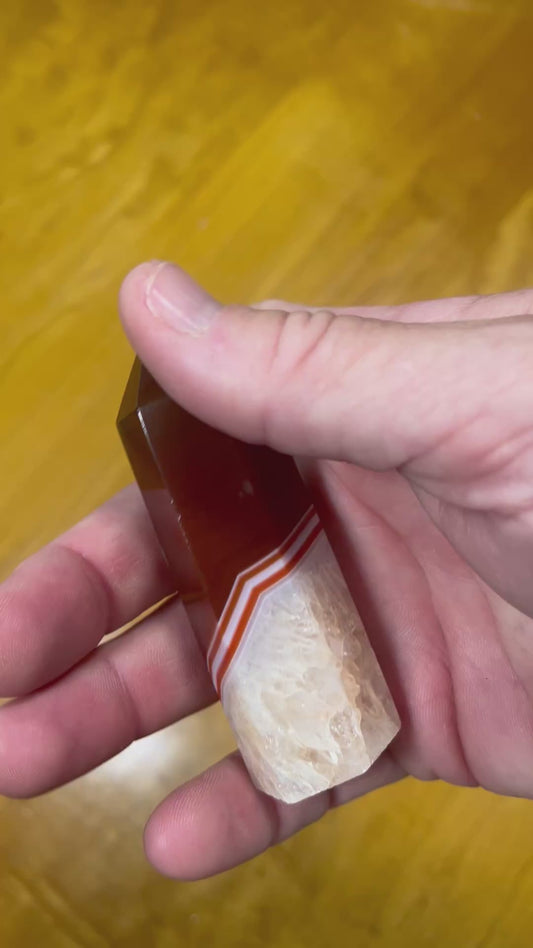 Carnelian Sardonyx Tower